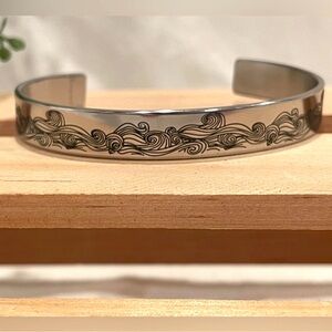 🥳BOGO! Silver Wave Pattern Cuff Bracelet w Interior Affirmation Engraving.